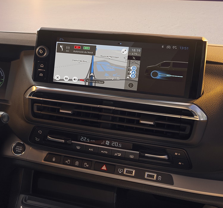 Nuovo PEUGEOT E-TRAVELLER touch screen HD da 10"
